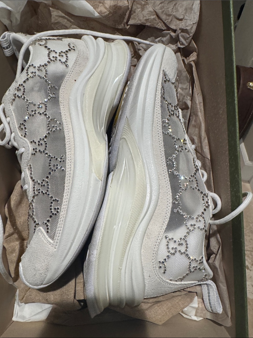 Womens Gucci run crystal shoes. Size 35.